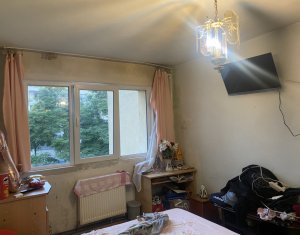 Apartment 4 rooms for sale in Cluj-napoca, zone Manastur