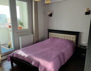 Apartament 4 camere, decomandat, 106mp, etaj intermediar, Zorilor