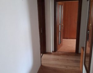 Apartament 4 camere, decomandat, etaj 1, Gheorgheni