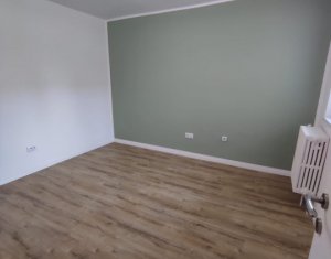 Apartament 3 camere, 66 mp, decomandat, Manastur