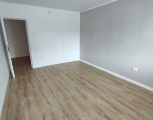 Appartement 3 chambres à vendre dans Cluj-napoca, zone Manastur