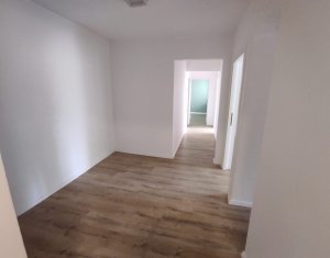 Apartment 3 rooms for sale in Cluj-napoca, zone Manastur