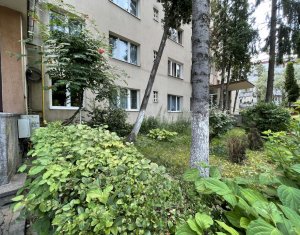 Vanzare apartament 3 camere, Grigorescu, zona Biomedica, 66 mp, parter