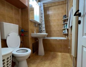 Apartment 3 rooms for sale in Cluj-napoca, zone Dambul Rotund