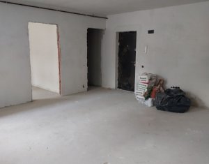 Appartement 2 chambres à vendre dans Floresti, zone Centru