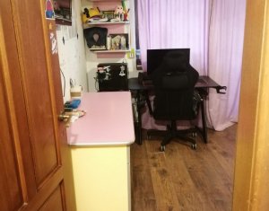 Appartement 3 chambres à vendre dans Cluj-napoca, zone Marasti