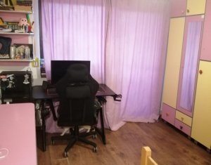 Appartement 3 chambres à vendre dans Cluj-napoca, zone Marasti