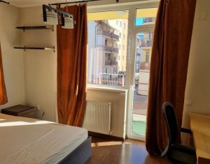 Apartament cu doua camere, finisat, mobilat si utilat, strada Eroilor