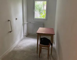 Apartament cu o camera, zona Piata Cipariu