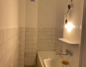 Apartament cu o camera, zona Piata Cipariu