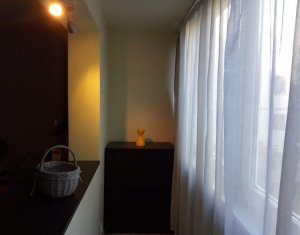 Appartement 3 chambres à vendre dans Cluj-napoca, zone Manastur