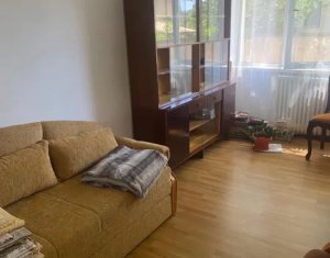 Apartament 3 camere de vanzare in Grigorescu, zona scoala Ghibu