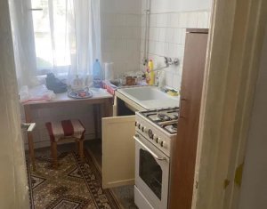 Apartament 3 camere de vanzare in Grigorescu, zona scoala Ghibu