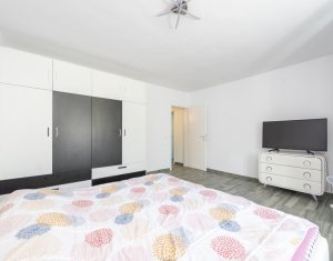 Apartament modern 3 camere, 90 mp, 2 bai, boxa, garaj, Plopilor