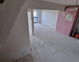 Appartement 4 chambres à vendre dans Cluj-napoca, zone Zorilor