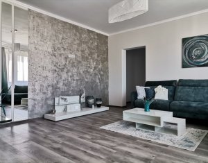 Apartament cu 3 camere, ultrafinisat, Floresti, zona Porii