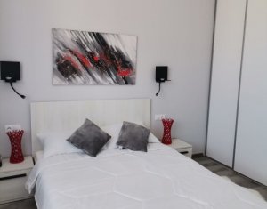 Apartament cu 3 camere, ultrafinisat, Floresti, zona Porii