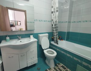 Apartament cu 3 camere, finisat, strada Cetatii, zona Unicarm