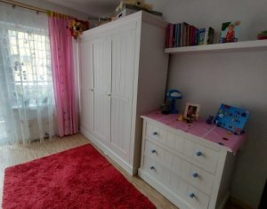 Apartament cu 3 camere, finisat, mobilat, Floresti, zona Sesul de Sus