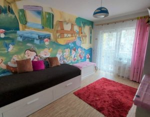 Apartament cu 3 camere, finisat, mobilat, Floresti, zona Sesul de Sus