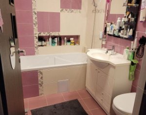 Apartament cu 3 camere, finisat, mobilat, Floresti, zona Sesul de Sus