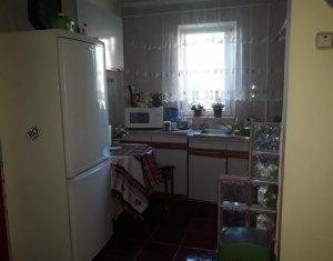 Apartament cu 3 camere, zona Primaverii, Manastur