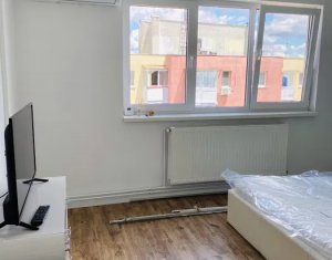 Apartament cu 3 camere, decomandat, in Manastur, zona BIG