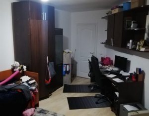 Apartament 3 camere, finisat, Floresti