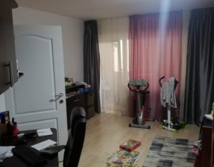 Apartament 3 camere, finisat, Floresti