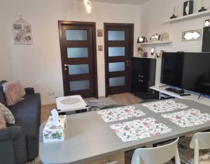 Apartament 3 camere, finisat, mobilat, Floresti