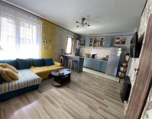 Vanzare apartament 3 camere in Floresti