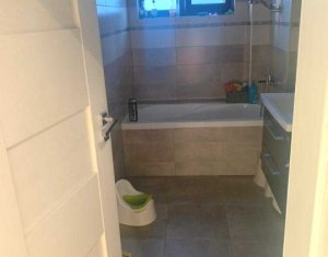 Apartament 3 camere + balcon, etaj 3/4, parcare subterana, Borhanci