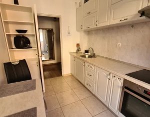 Apartament cu 2 camere semidecomandate, in Zorilor