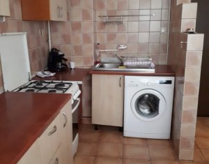 Apartament 2 camere, The Office