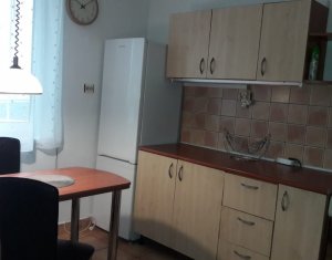 Apartament 2 camere, The Office