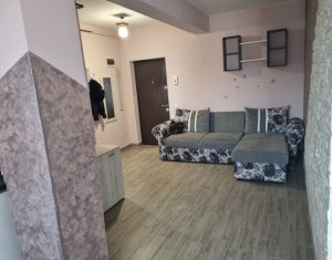 Sale apartment 3 rooms in Floresti