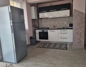 Apartment 3 rooms for sale in Floresti