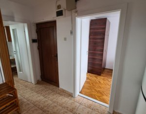 Apartament 3 camere, suprafata totala 63mp, decomandat, finisat, Gruia