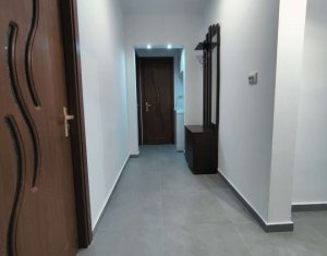 Apartament 3 camere, modern, etaj intermediar, zona Gr Alexandrescu