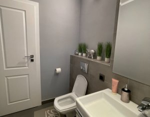 Appartement 4 chambres à vendre dans Cluj-napoca, zone Andrei Muresanu