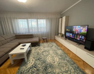 Vanzare apartament 4 camere in Cluj-napoca, zona Andrei Muresanu