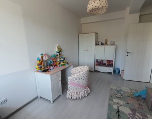 Apartament 2 camere, finisat, Floresti, zona Urusagului