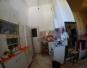 Apartament cu 2 camere la casa, 55mp, beci 17 mp, pod