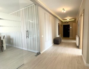 Appartement 4 chambres à vendre dans Cluj-napoca, zone Zorilor