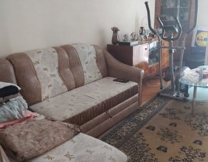 Apartament 3 camere, 2 bai, decomandat, etaj 1, 74 mp, Manastur