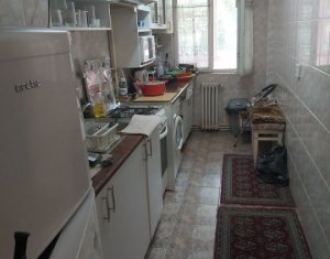 Appartement 3 chambres à vendre dans Cluj-napoca, zone Manastur