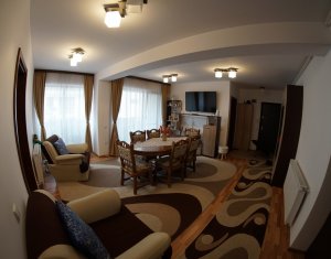 Sale apartment 4 rooms in Cluj-napoca, zone Borhanci