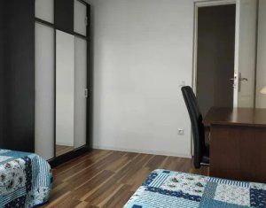 Apartment 3 rooms for sale in Cluj-napoca, zone Manastur