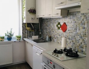 Apartament 3 camere de vanzare in Grigorescu, zona scoala Ghibu