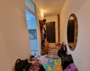 Apartament, 2 camere decomandate, 3/4, Plopilor, langa Parcul Babes